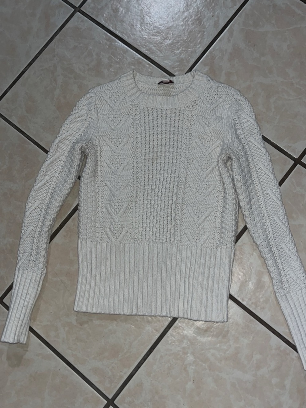 GAP Cream Cable Knit Crewneck Sweater